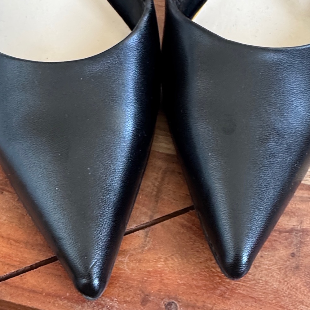Nine West Black Pointed Toe Low Heels - Picture 6 of 14